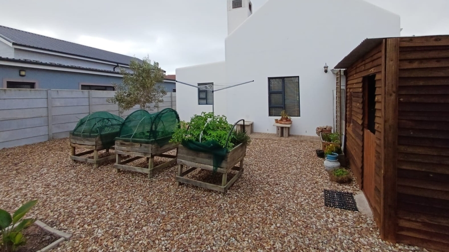 3 Bedroom Property for Sale in Britannia Bay Western Cape